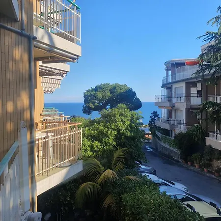 Casa Lela Vista Mare Posto Auto, Apartament