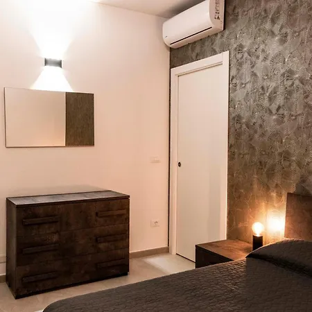 Apartament Casa Lela Vista Mare Posto Auto, San Remo