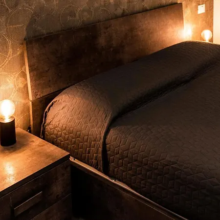 Casa Lela Vista Mare Posto Auto, דירה