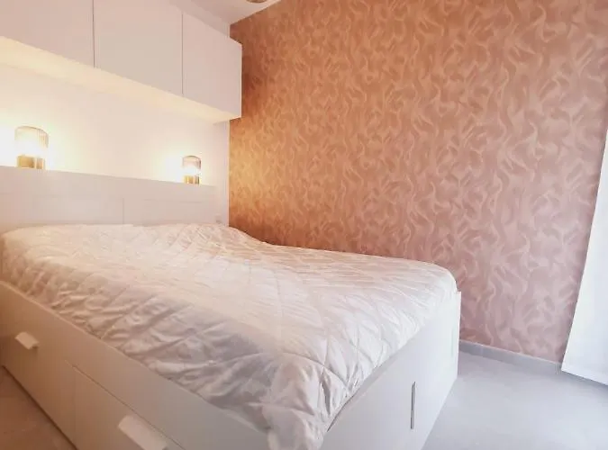 Апартаменты Casa Lela Vista Mare Posto Auto, *